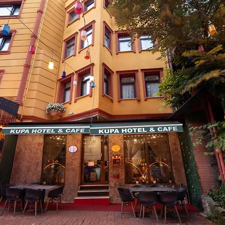 Kupa * Istanbul